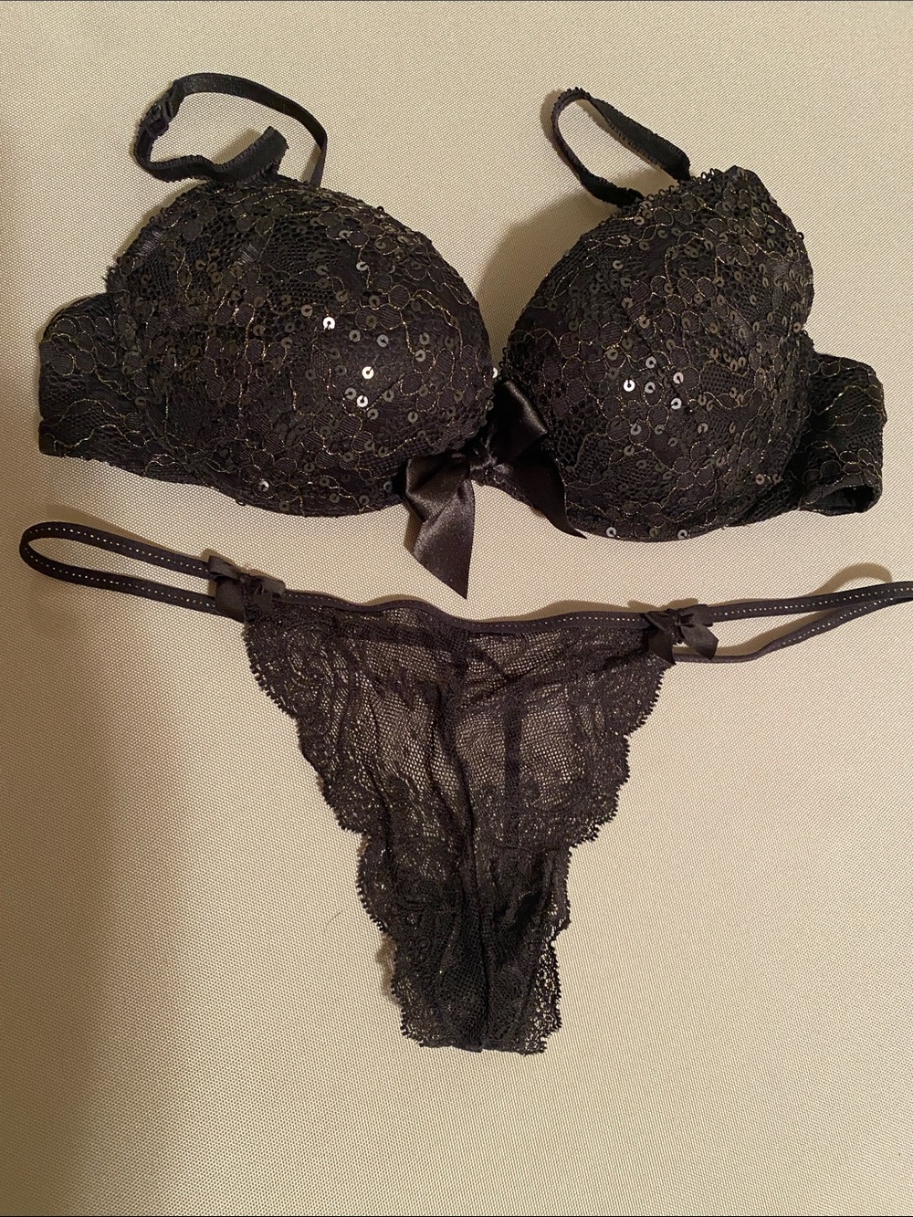 aerie Black Lace Sequin with gold Push-Up Bra (34B) & Thong (Medium) Set NWOT